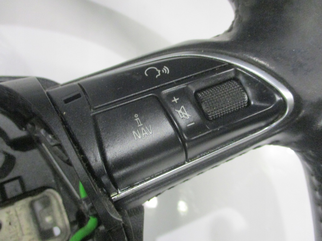 фото №14, Воздуховод мультифункция многофункциональный кожа четырёхлучевая audi a4 b8