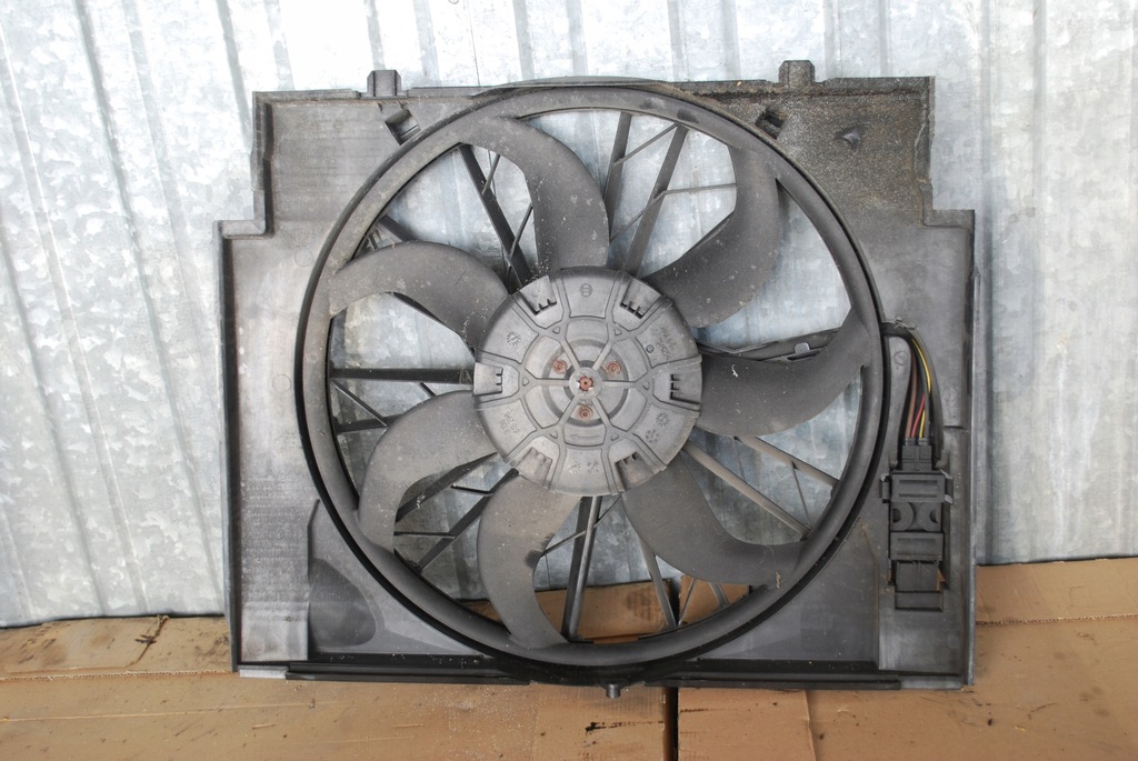 фото №10, Вентилятор корпус bmw e60 3.0d 7801657