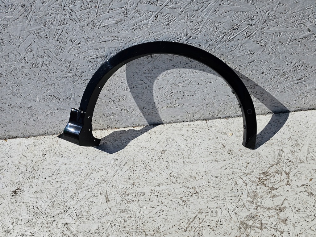 фото №1, Kuga mk2 молдинг крила st правий перед