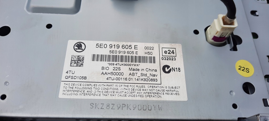 фото №5, 5e0919605e дисплей экран навигация радио octavia iii