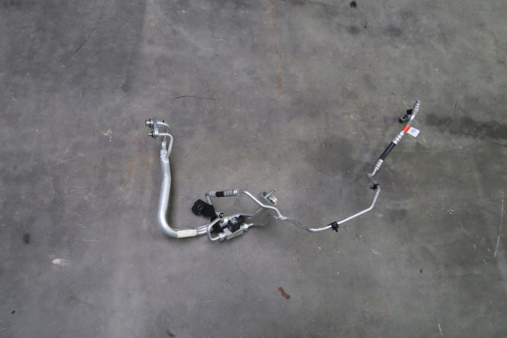 фото №1, Ford kuga mk3 2.5 hybrid шланг кондиціонера phev