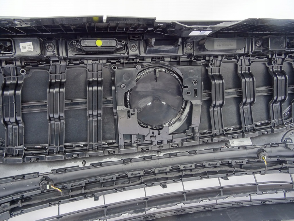 фото №7, Бампер перед передний mercedes eqa h243 amg набор