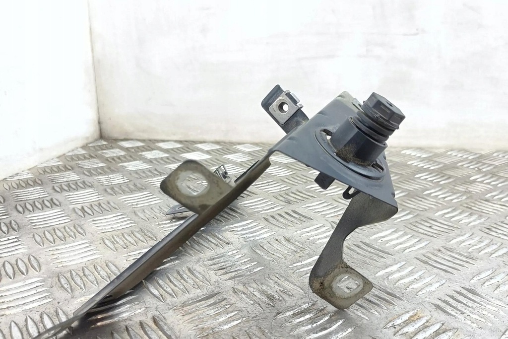 фото №7, Кронштейн радиатора bmw 7 f01, f02 7184180 4.4l бензиновый 2014