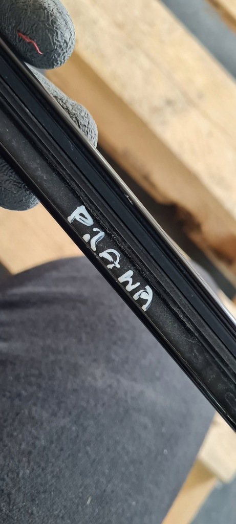 фото №8, S4 b8 a4 lift молдинг кровельная правая правый перед czarna black sline sedan