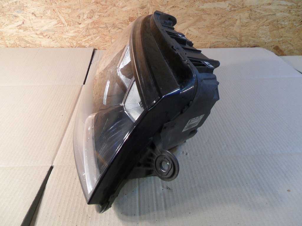 фото №9, Лампа правый перед vw t6 7e1941016ac