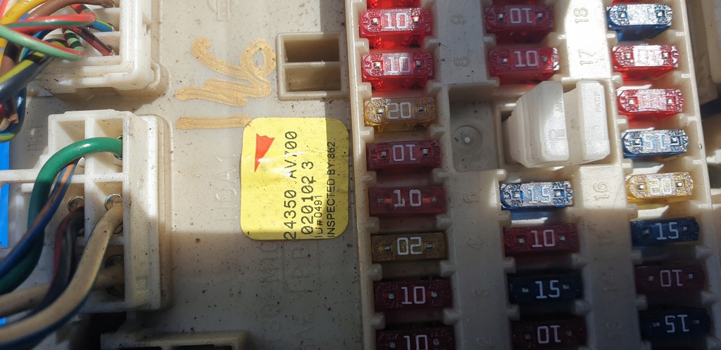 фото №5, Nissan primera p12 коробка запобіжників 24350av700 2523079964 24330c9900