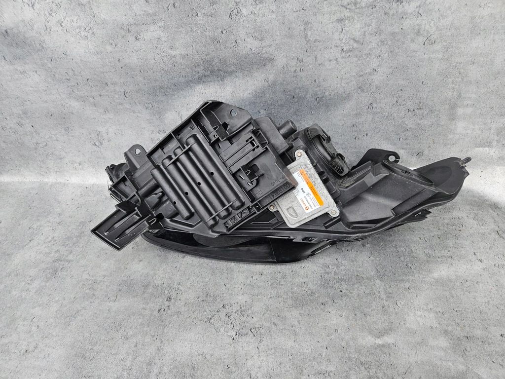 фото №3, Лампа перед права land rover discovery sport