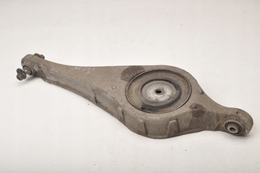 фото №1, Volvo xc60 i рычаг задняя задний 31317603