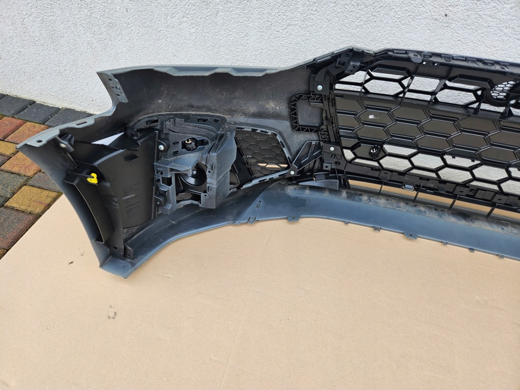 Бампер передній перед audi a5 8w6 lift s-line Зі Шроту