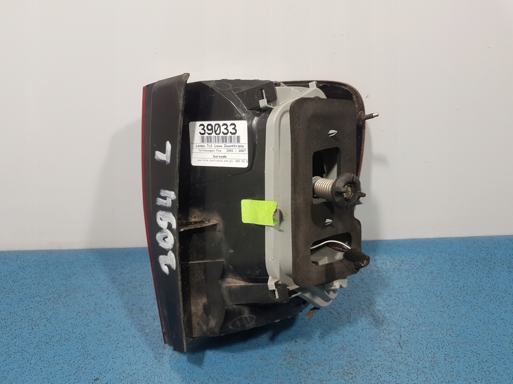 фото №4, Vw fox ii lift лампа задняя левая наружная