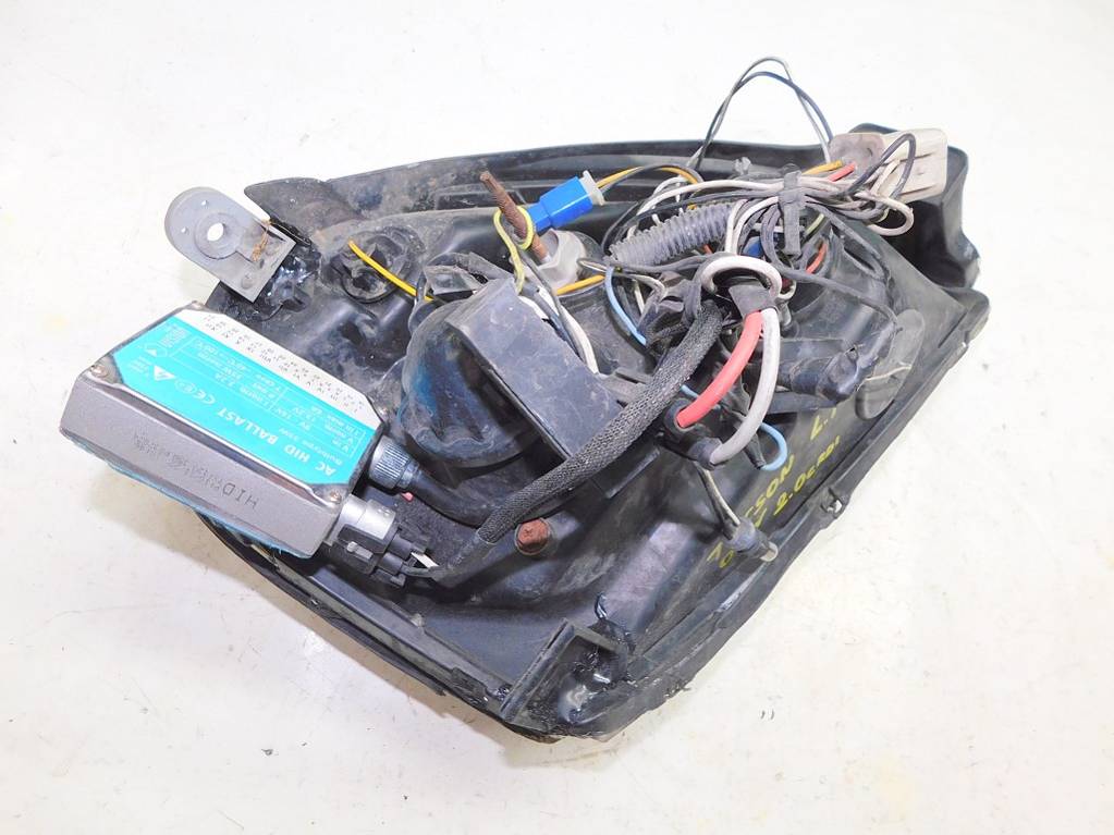 фото №14, Hyundai tucson 2005r лампа правий перед