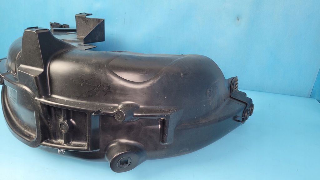 фото №12, Peugeot 308 iii p5 21r підкрилок правий задня 9835379880