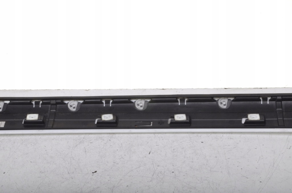 фото №8, Opel zafira c молдинг стойка передний правая