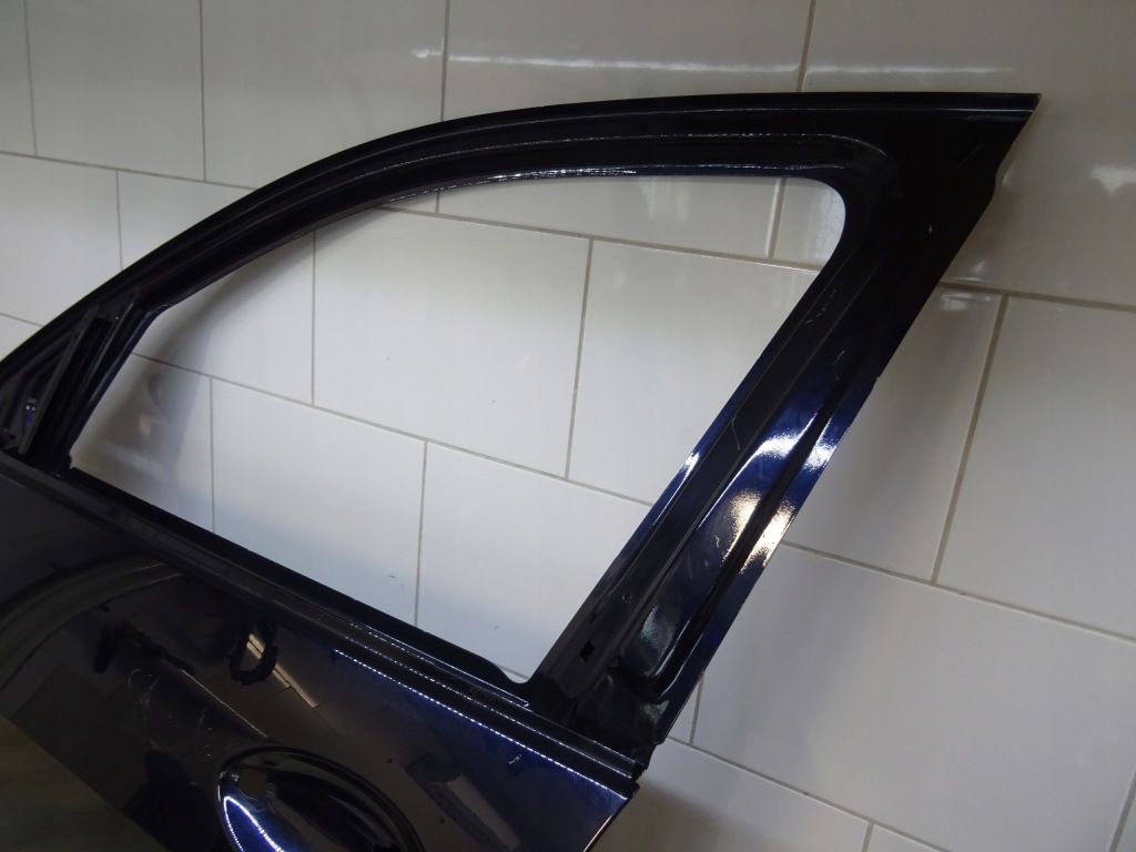 Двері ліва перед передні bmw x6 g06 2019- двері ліва перед bmw x6 g06 llu Ціна