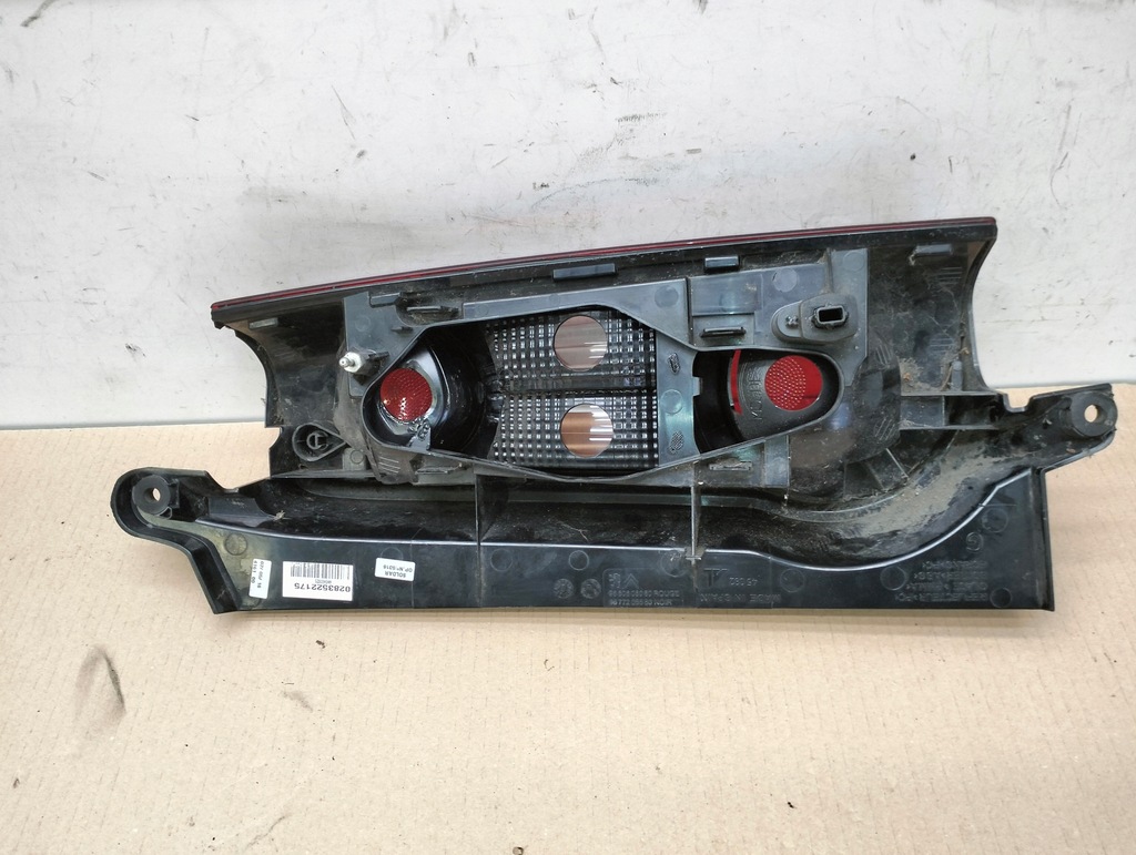 фото №10, Лампа ліва задня citroen berlingo iii lift lata 2015-2018 оригінал