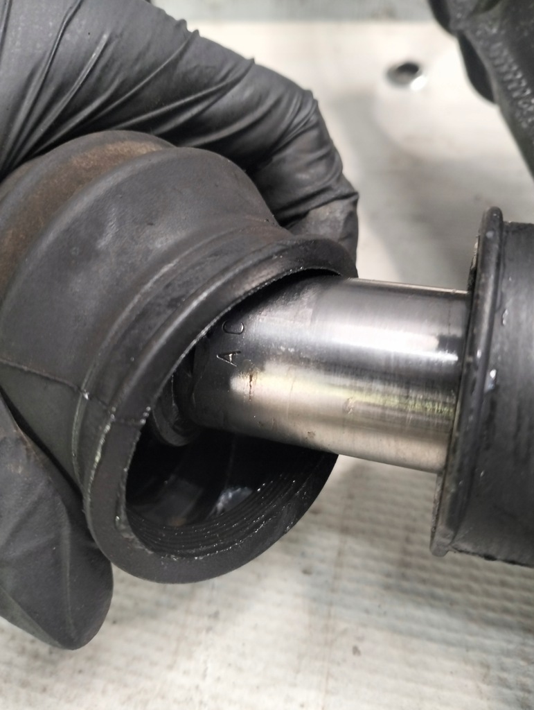 фото №10, Małownica трансмиссия opel movano a fl 2.5 cdti 04r 6820000062-e