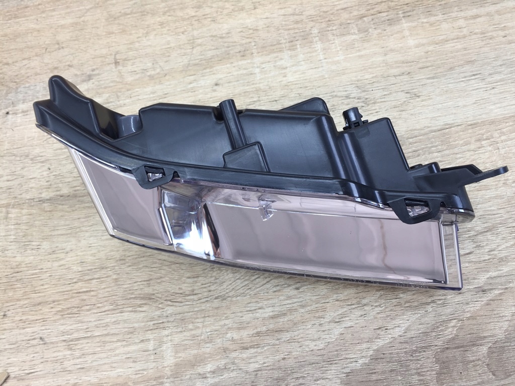 Купити Фара рух dziennej ліва led до mercedes benz klasa e w207 w212 c207 a207