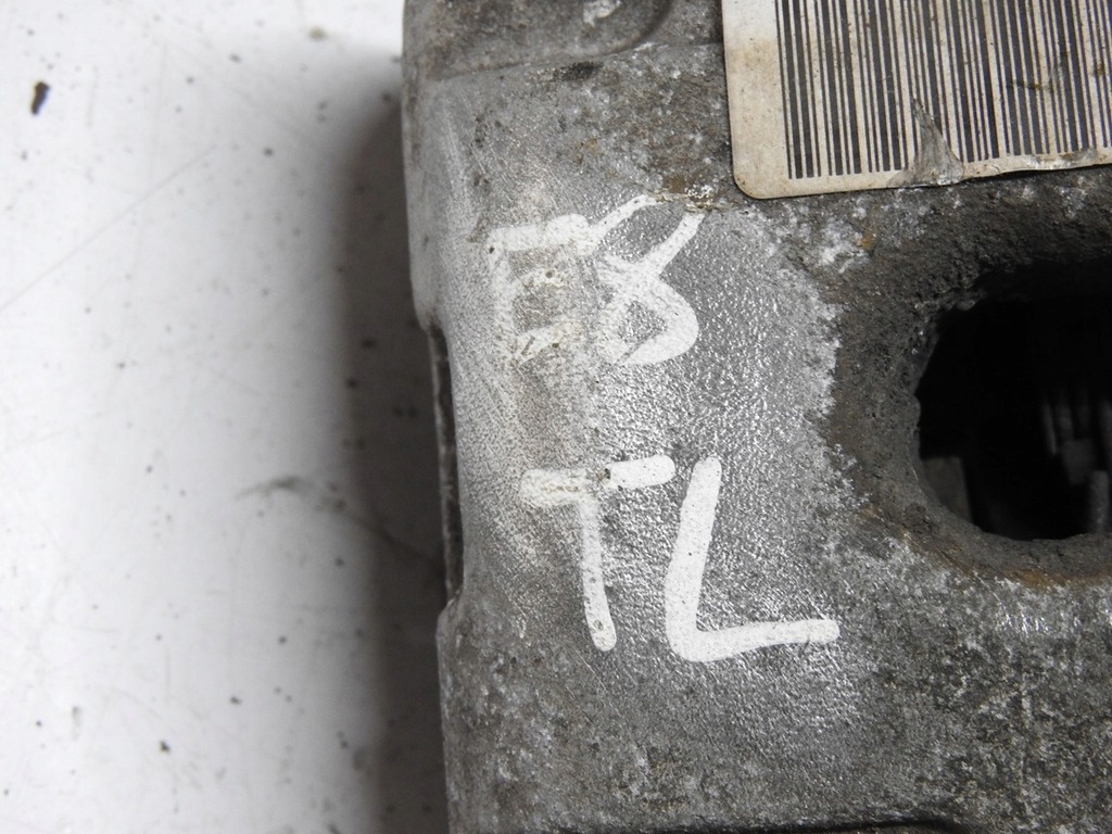 фото №6, Citroen ds3 09-14 1.6 vti супорт лівий задня 32053754