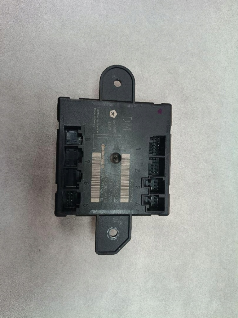 Купить Модуль дверь jeep p04602911ak