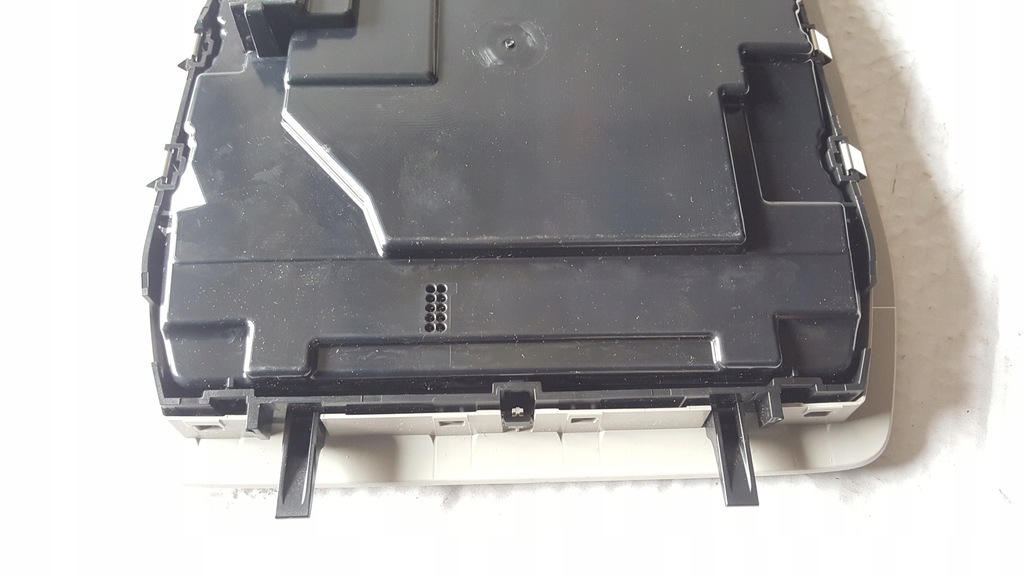 фото №8, Лампа потолочный skoda octavia 5e3959561 демонтаж