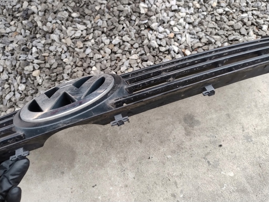 фото №10, Решётка радиатора решётка радиатора volkswagen transporter t5 7h0807101