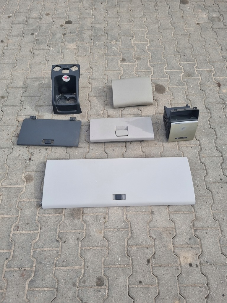 фото №1, Дверцята кришка багажника бардачка полиця консолі renault premium magnum midlum dxi