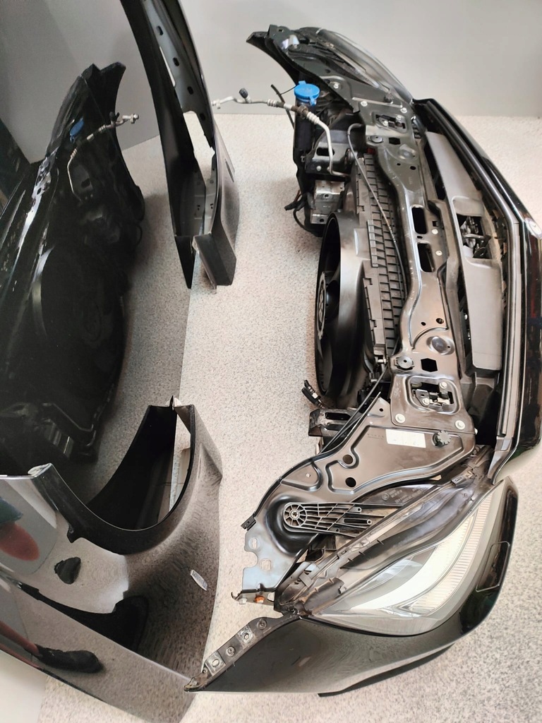 фото №5, Mercedes cls w218 218 amg kompletny перед капот pas лампи бампер 197