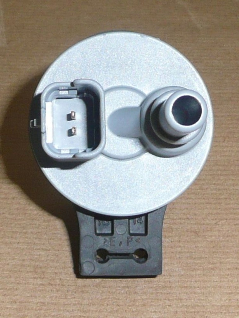 фото №6, Електроклапан паров пального c c3 1.2vti 9802009480 af