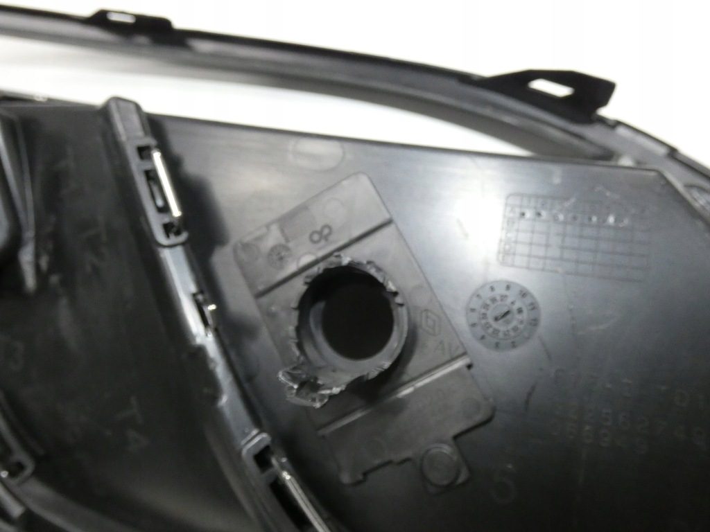 фото №14, Решётка бампера левая правая renault espace v 591.