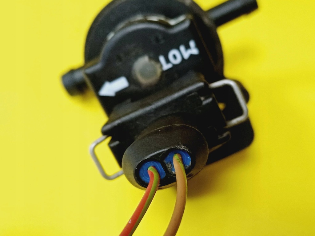 фото №6, Клапан вакуумa mercedes w220 0004701593 nr58