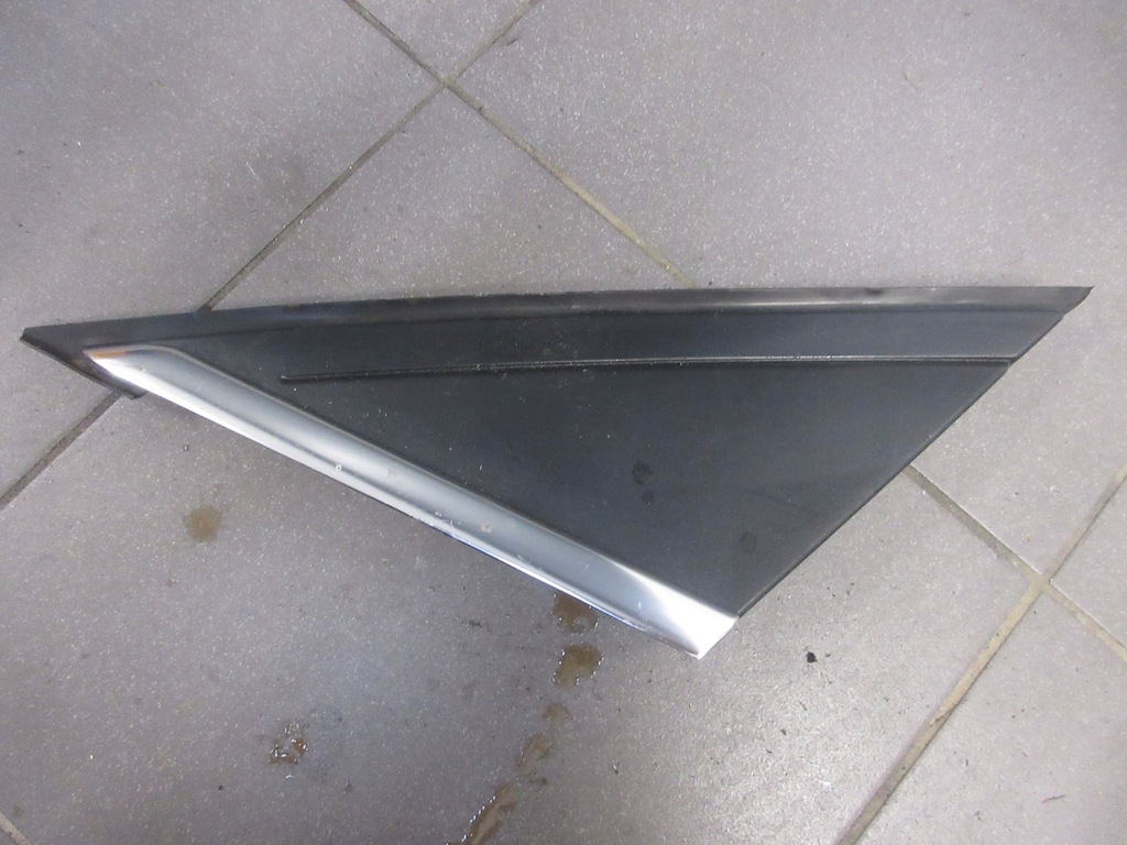 фото №1, Ford оригінальний номер bm51-a16003 трикутник заглушка крила