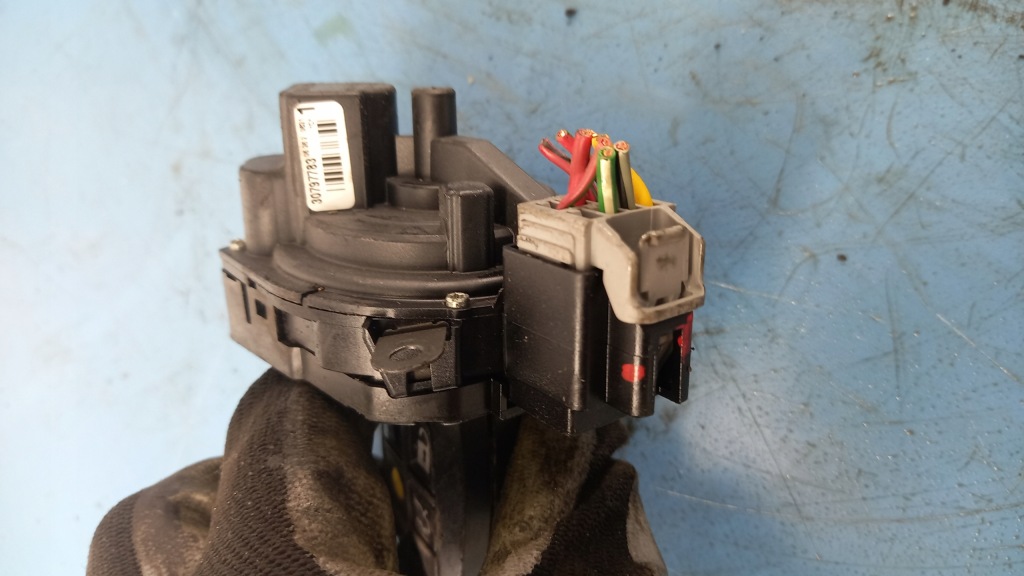 фото №2, Замок зажигания volvo v50 s40 ii 06r