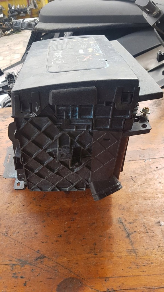 фото №5, Корпус аккумулятор renault trafic iii