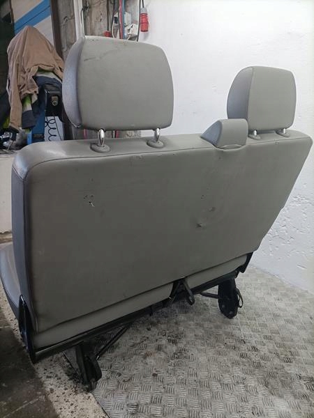 фото №5, Сиденье заднее сиденье ii ряд ремни vw transporter t5