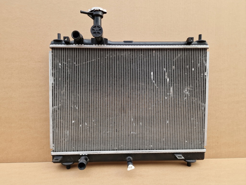 фото №1, Радиатор wody suzuki swift v 2017-