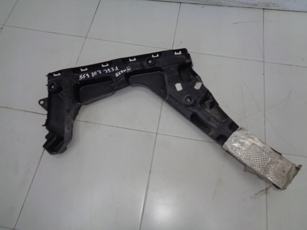 фото №1, Leon iii напрямна кронштейн бампера лівий задня kombi