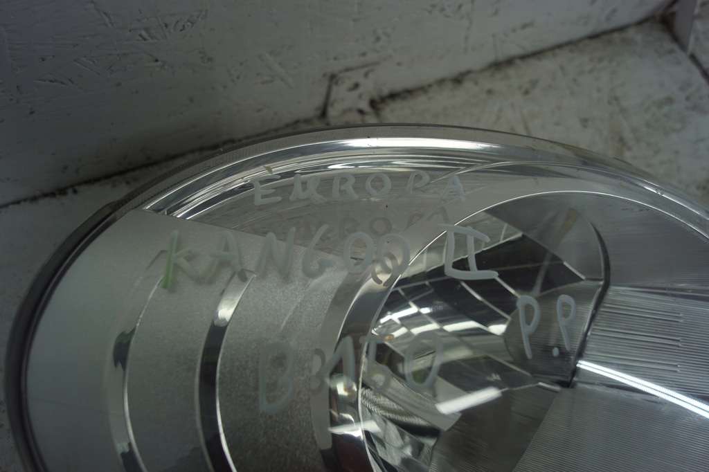 фото №3, Лампа правый перед renault kangoo ii uk