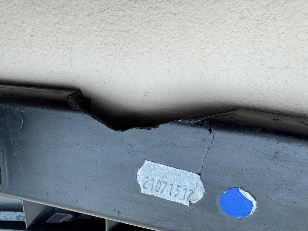 фото №10, Ford s-max mk2 ii 2 направляющая кронштейн бампера лампы правый задняя 77211-64r0