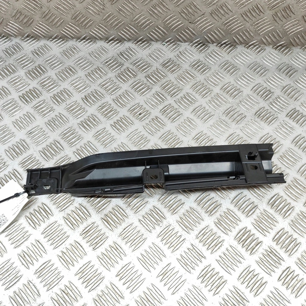 фото №5, Bmw i4 2023 задня сторона права молдинг поріг