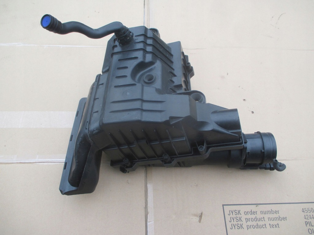 фото №1, Корпус фильтра воздуха audi a1 ii 2018r- tfsi