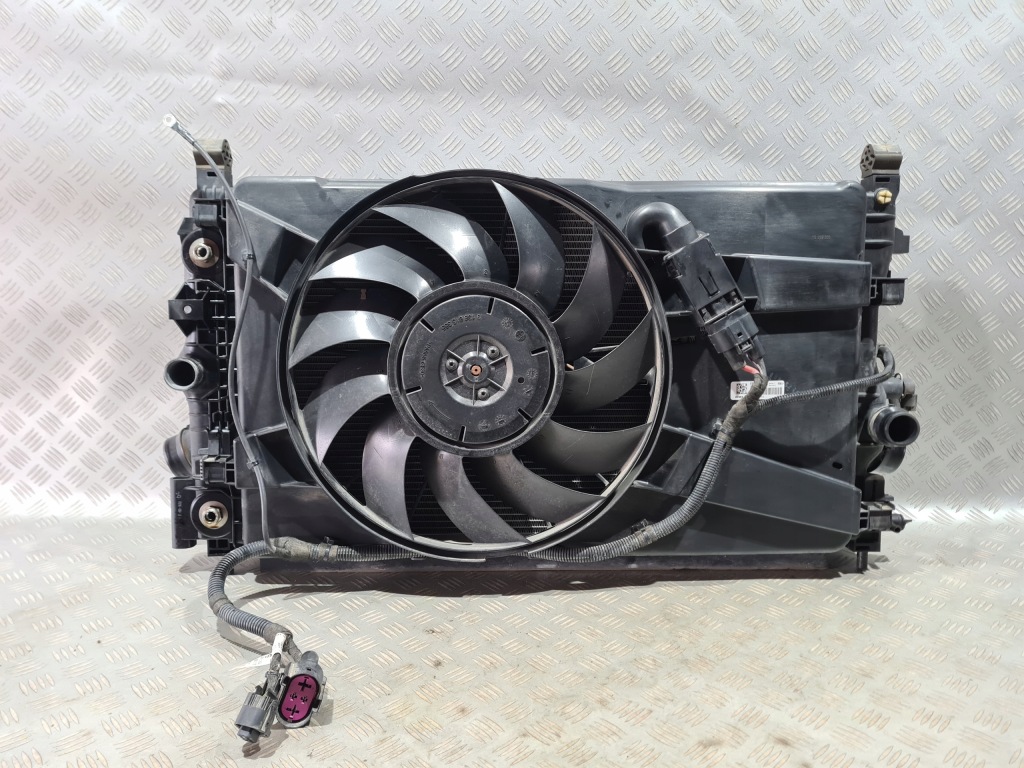 Радиатор вентилятор интеркулер комплект автоматическая коробка передач zafira c 2.0 cdti b20dth Недорого