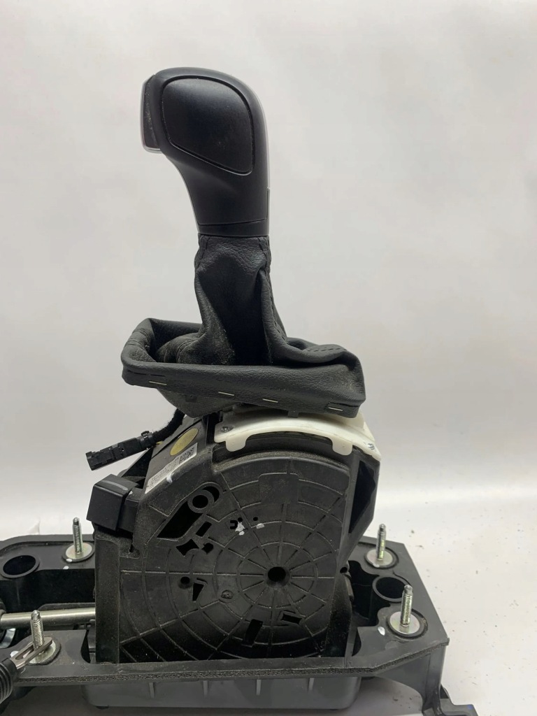 фото №6, Volkswagen jetta vii домкрат перемикання передач gear shifter 5q1713023bs 2019