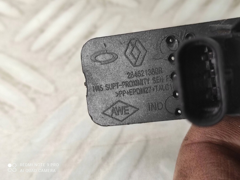 Датчик парковки pdc передний 284375395r корзина 284521360r renault clio v Недорого