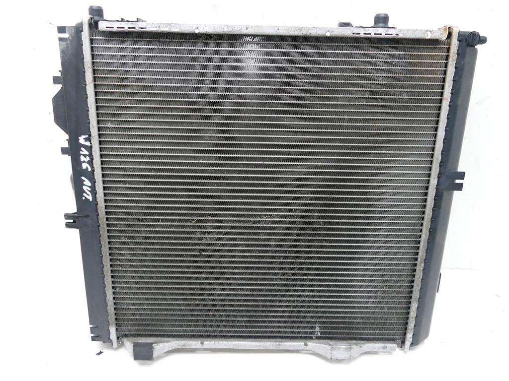 Mercedes s w126 300 se sec w124 радиатор воды aut Недорого