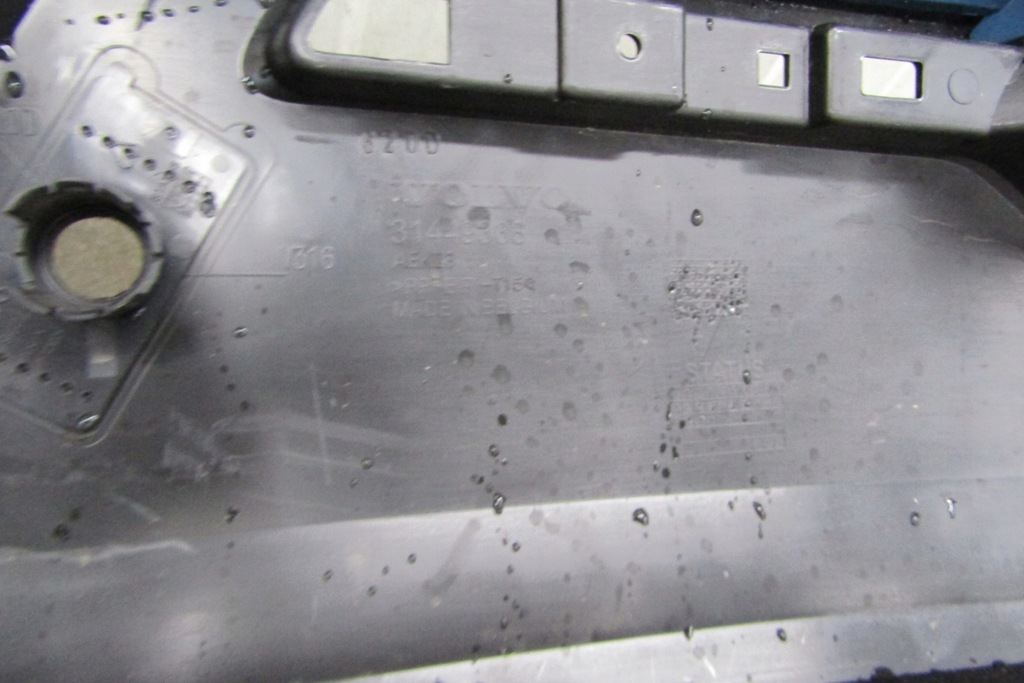 фото №11, Бампер задня задній volvo xc 40 xc40 r-design 17-