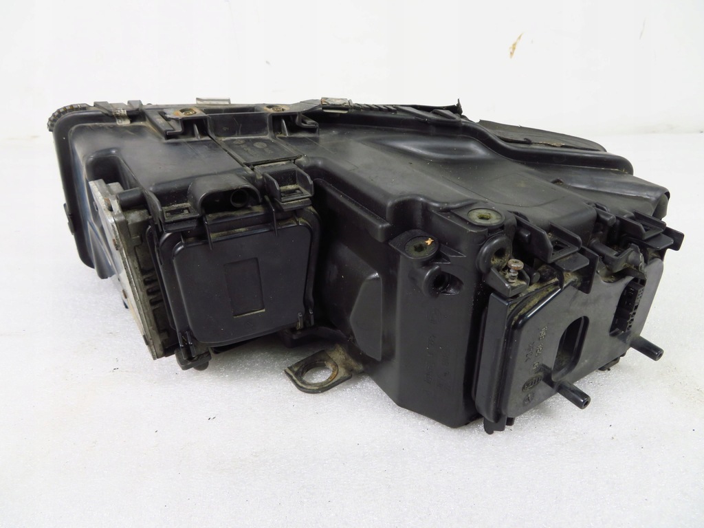 фото №7, Лампа права передня audi a8 d3 bixenon 5811800 5dv00829000