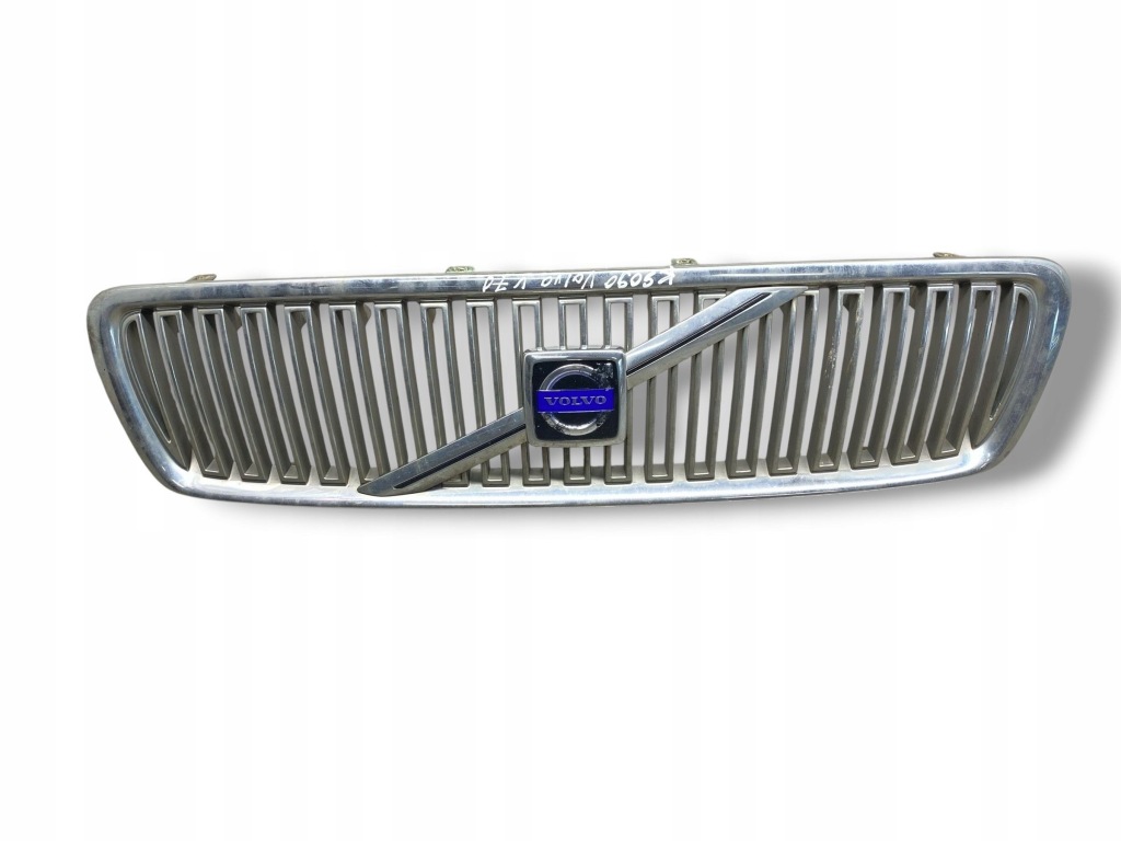 фото №1, Volvo v70 2001 решітка радіатора передній 9190335