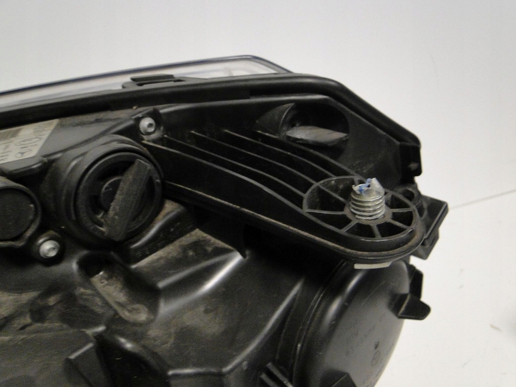 фото №11, Mercedes glk x204 204 лампа правая линза h7