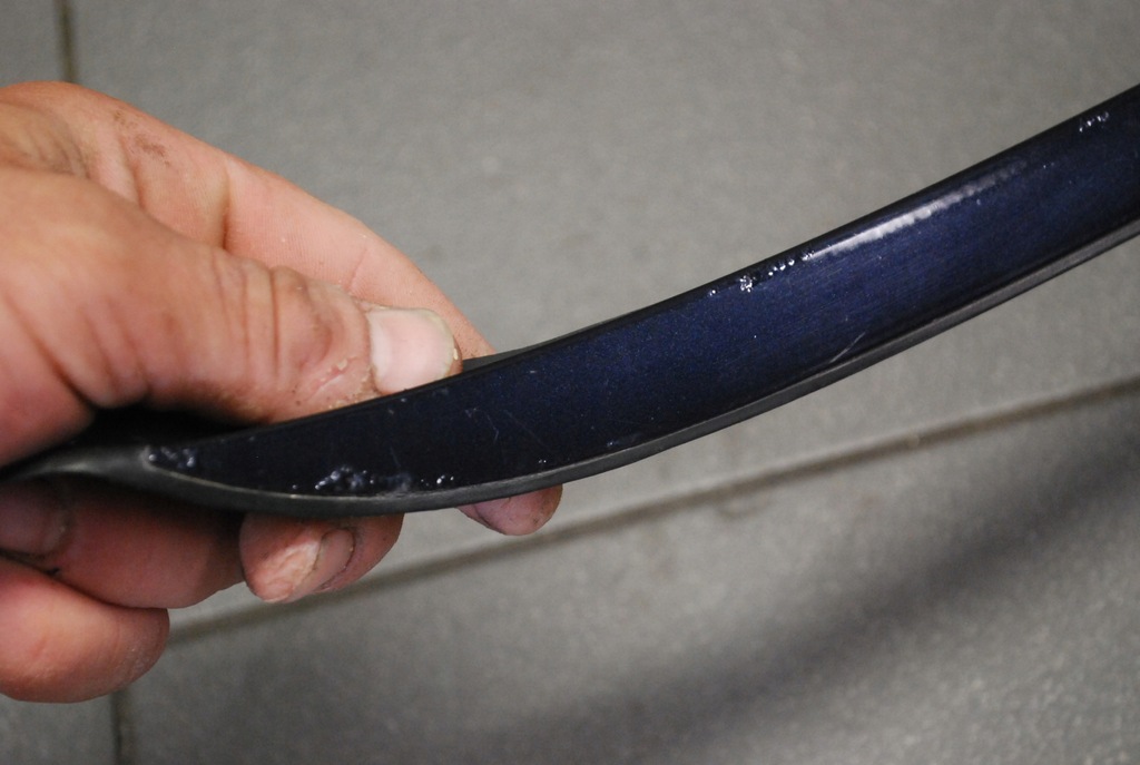 фото №5, Молдинг прокладка скло bmw e90 monacoblau ліва