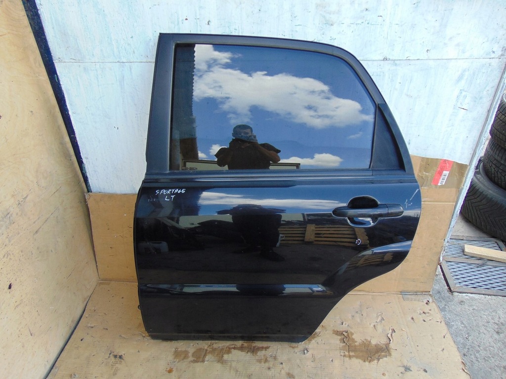 фото №1, Дверь левый задняя kia sportage 2 ii цвет 9p